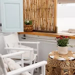 Eos Small House