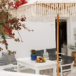 Eos Small House شقة بولونيا